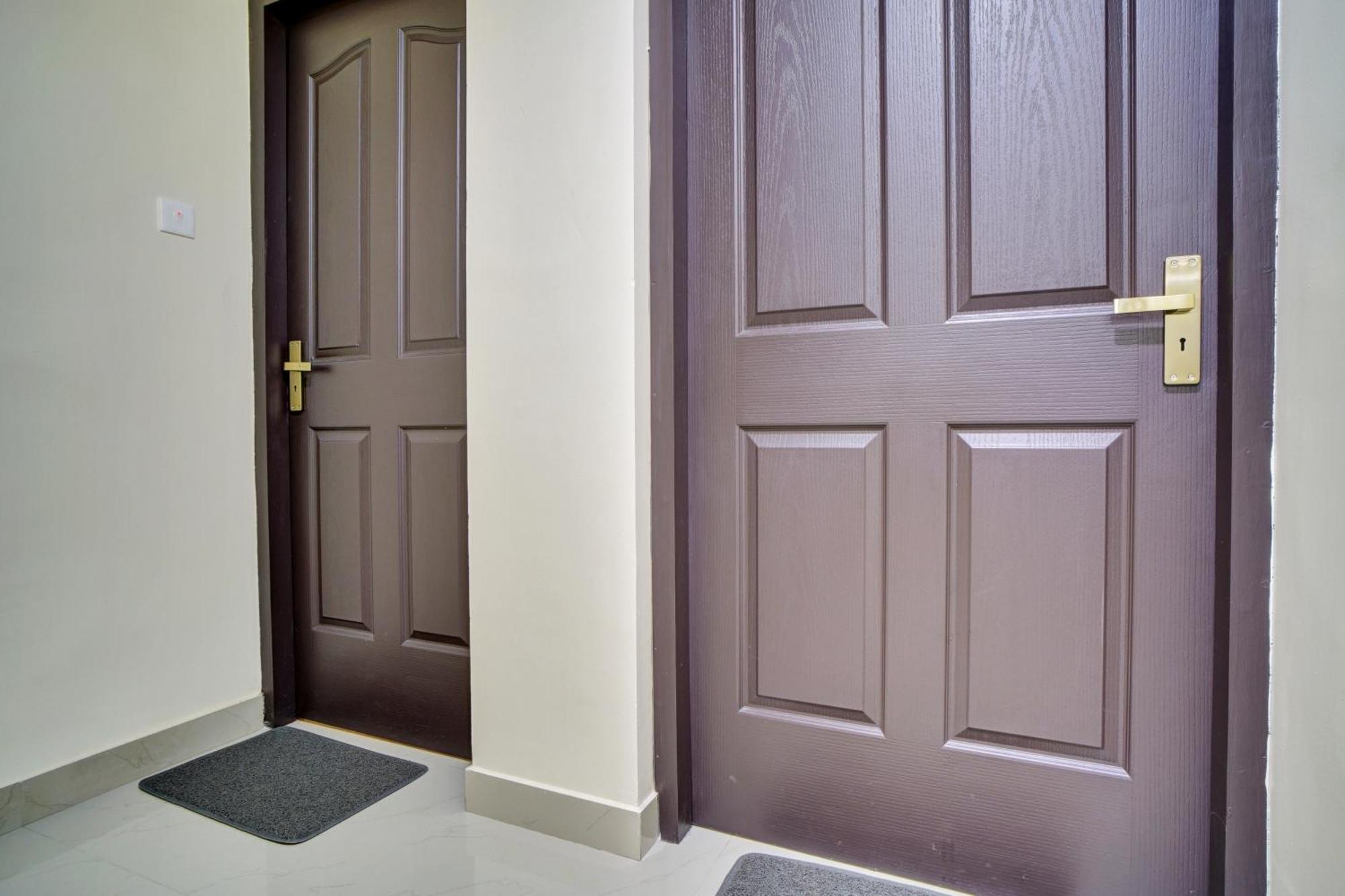 Hotel O Crystal Executive Suites Kochi Exterior foto